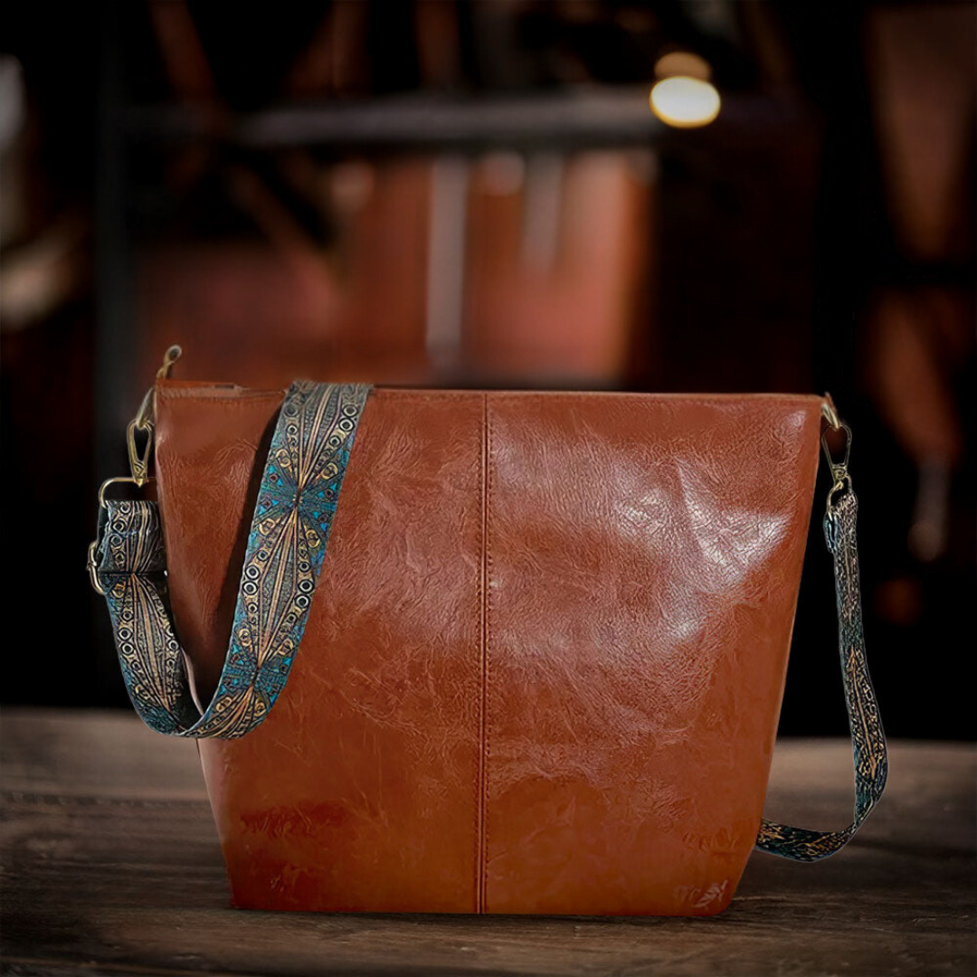 Fatima | Vintage Long Strap Leather Bag