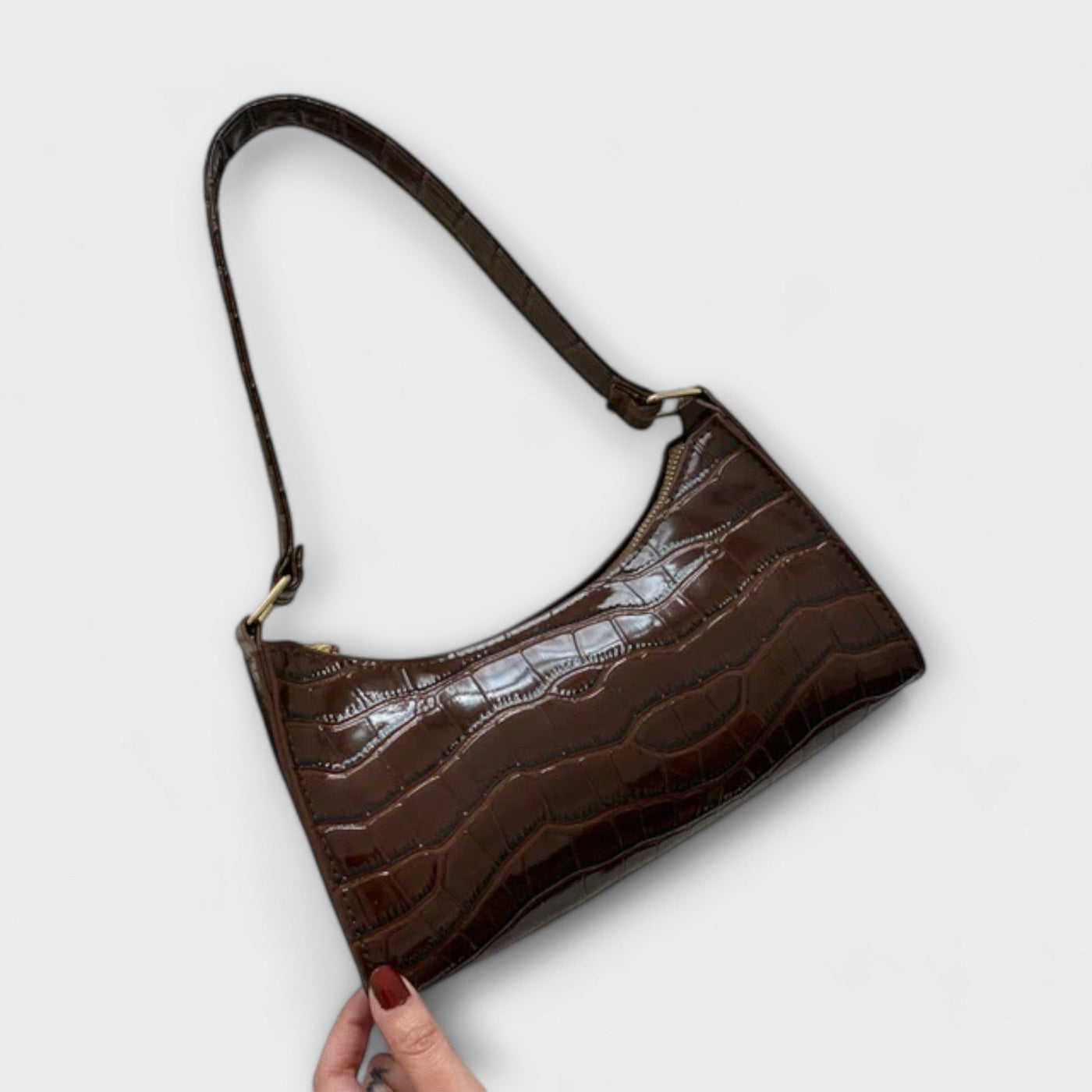 Latifa | Shiny Leather Bag