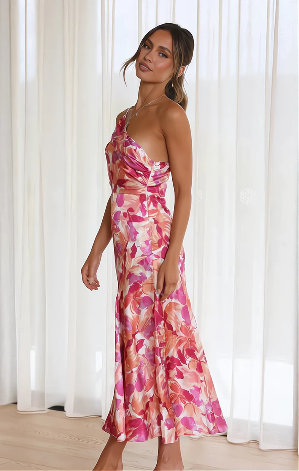 Laila | Floral Satin Dress - Avery & Hart Boutique