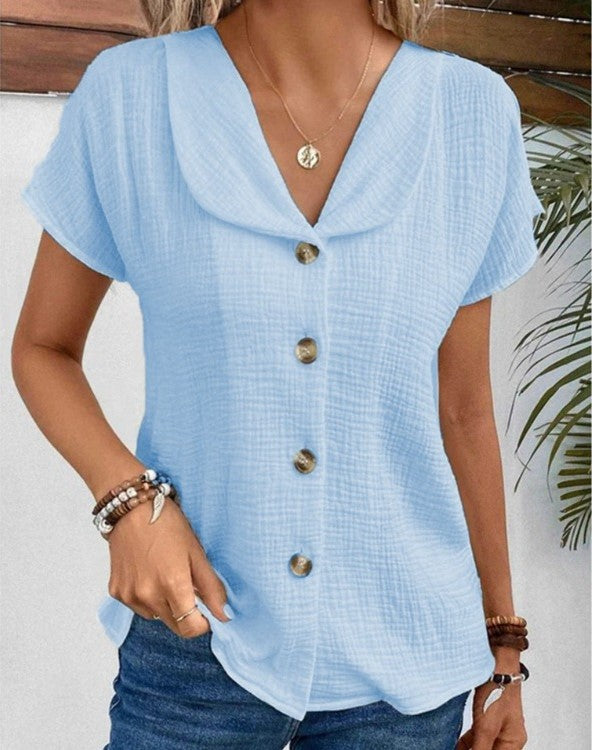 Jette | Top with Collar and Buttons - Avery & Hart Boutique