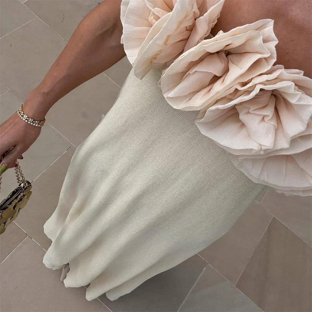 Venice | Elegant Flower Strapless Dress - Avery & Hart Boutique