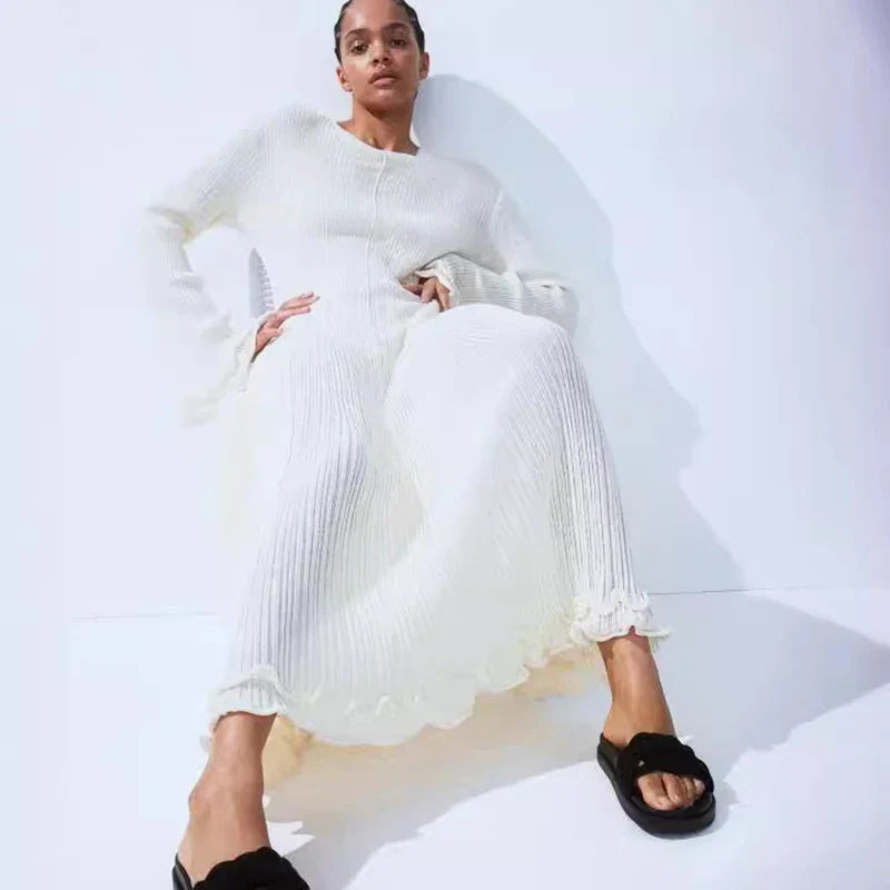 Elise | Elegant High-Street Dress - Avery & Hart Boutique