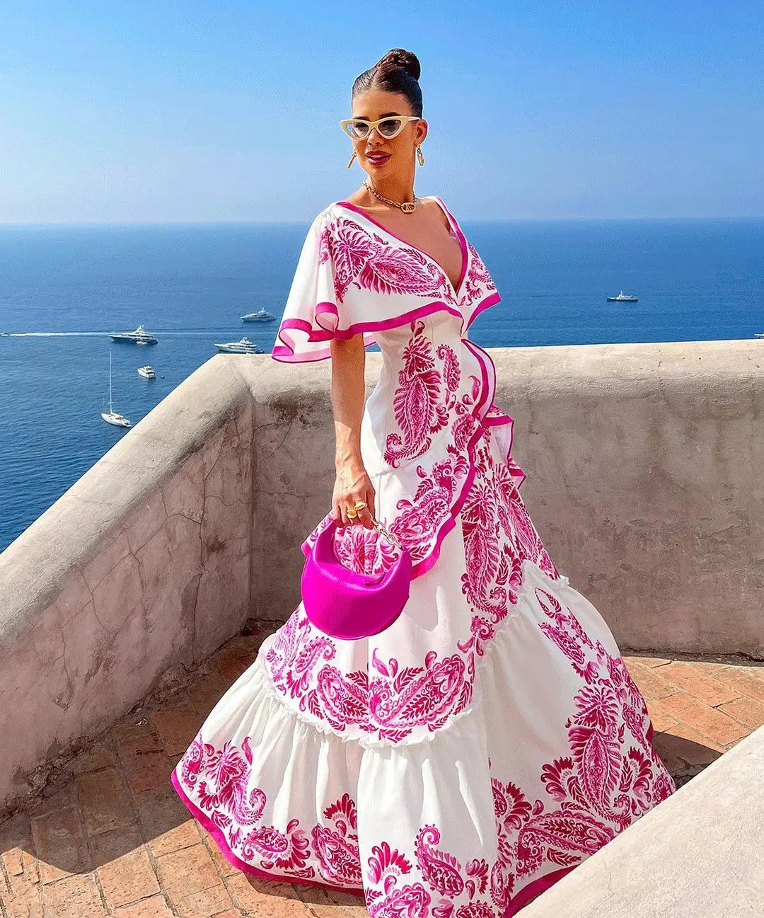 Diane | Sexy Dress with Ruffle Detail - Avery & Hart Boutique