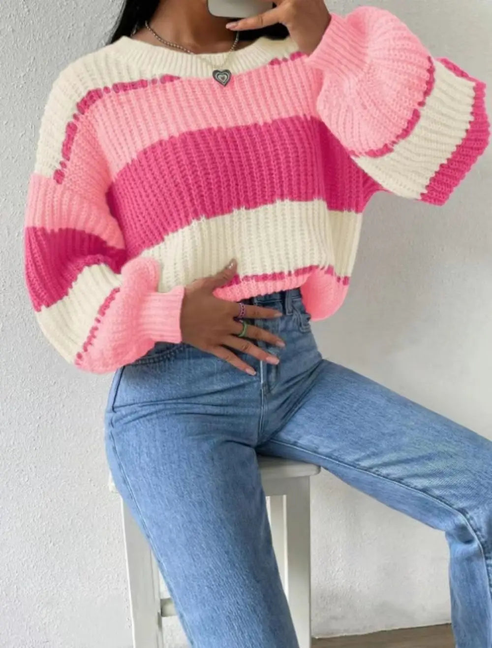 Thea | The Pink Sweatshirt
