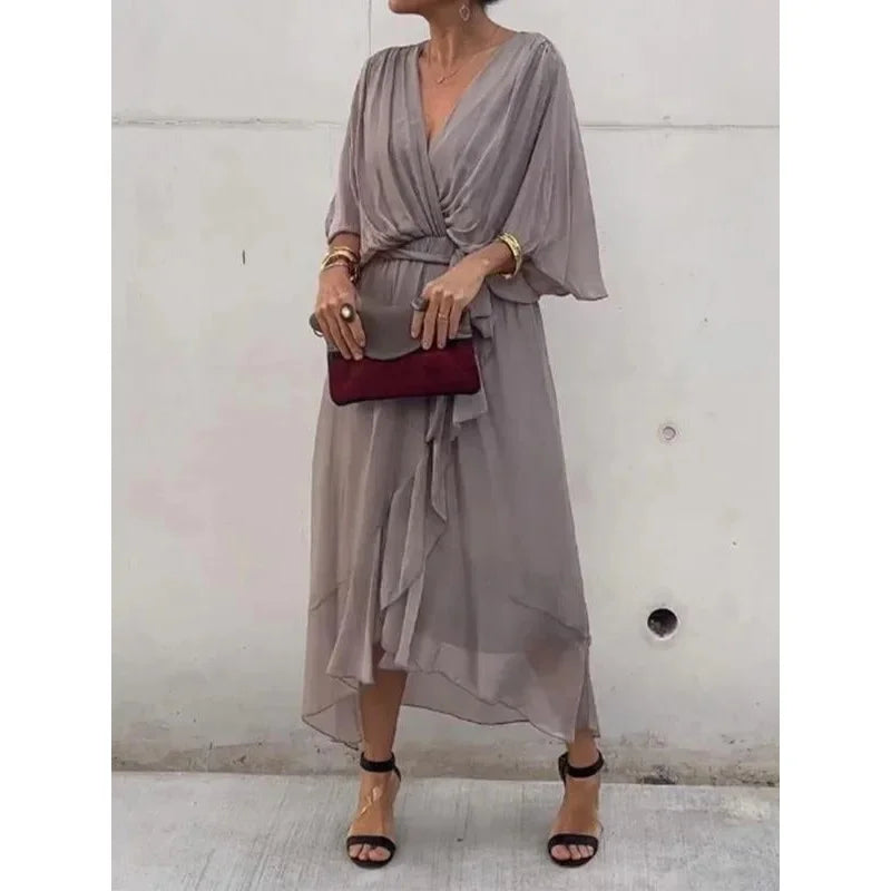 Sanya | Dress with flowing sleeves - Avery & Hart Boutique