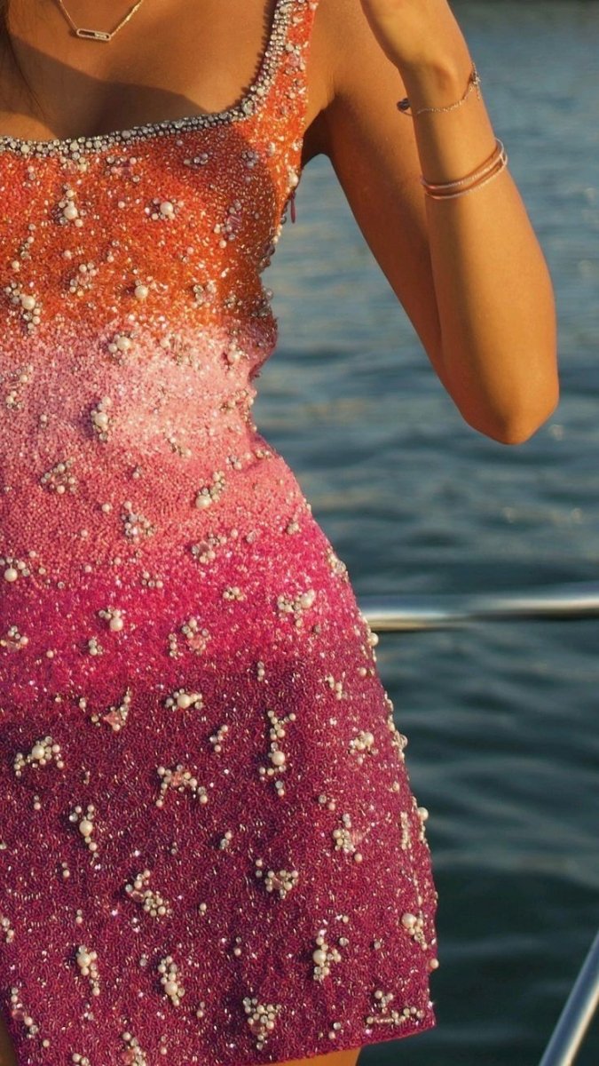 Betty | Chic Sparkling Mini Dress - Avery & Hart Boutique